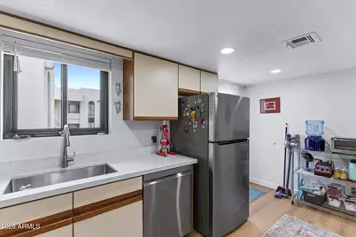 16805 E El Lago Boulevard #202, Fountain Hills, AZ 85268 - Photo 11