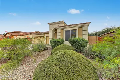18443 W Maui Lane, Surprise, AZ 85388 - Photo 3