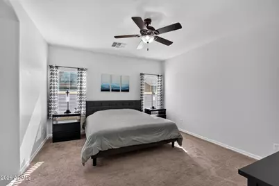 361 W Stanley Avenue, San Tan Valley, AZ 85140 - Photo 17