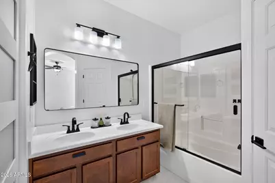 361 W Stanley Avenue, San Tan Valley, AZ 85140 - Photo 9
