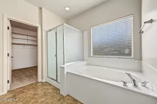 17848 W Ivy Ln, Surprise, AZ 85388 - Photo 21