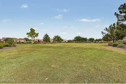 17848 W Ivy Lane, Surprise, AZ 85388 - Photo 37