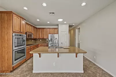 17848 W Ivy Lane, Surprise, AZ 85388 - Photo 15
