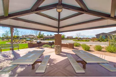 401 W Basswood Avenue, San Tan Valley, AZ 85140 - Photo 57