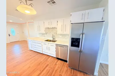 10656 W Connecticut Avenue, Sun City, AZ 85351 - Photo 11