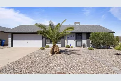 6802 S 44th Place Place, Phoenix, AZ 85042 - Photo 1