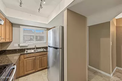 1545 E Sahuaro Drive #14, Phoenix, AZ 85020 - Photo 11