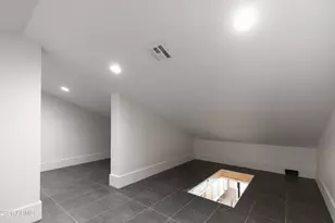 8838 S Juniper St, Tempe, AZ 85284 - Photo 13