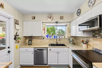 11436 N Hagen Drive, Sun City, AZ 85351 - Photo 19