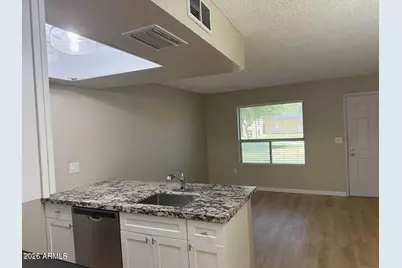 461 W Holmes Avenue #127, Mesa, AZ 85210 - Photo 3