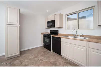 11804 N 111th Avenue, Youngtown, AZ 85363 - Photo 11