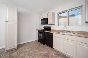 11804 N 111th Ave, Youngtown, AZ 85363 - Photo 11