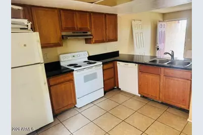 4828 W Orangewood Avenue #105, Glendale, AZ 85301 - Photo 3