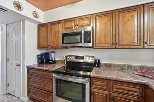 12826 W Copperstone Dr, Sun City West, AZ 85375 - Photo 19