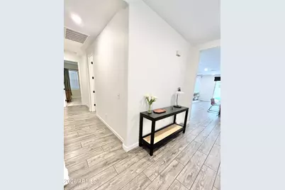 255 W Rainbow Bridge Lane, San Tan Valley, AZ 85140 - Photo 3