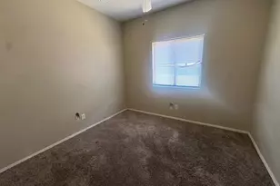 922 W St Kateri Ave, Phoenix, AZ 85041 - Photo 9