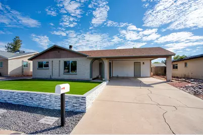 3049 W Sunnyside Drive, Phoenix, AZ 85029 - Photo 1