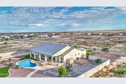 9436 W Fossil Mountain Drive, Casa Grande, AZ 85194 - Photo 15