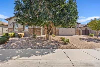 7711 S Barlow Drive, Gilbert, AZ 85298 - Photo 1