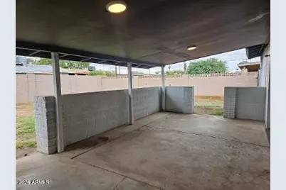 2815 N 48th Lane, Phoenix, AZ 85035 - Photo 17