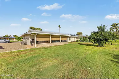 11015 W Kelso Drive, Sun City, AZ 85351 - Photo 27