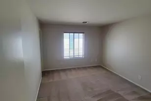 12050 W Carlota Ln, Sun City, AZ 85373 - Photo 15