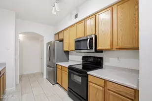 955 E Knox Rd, Chandler, AZ 85225 - Photo 13