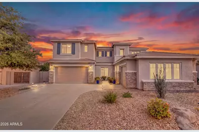 4307 S Summit Street, Gilbert, AZ 85297 - Photo 1