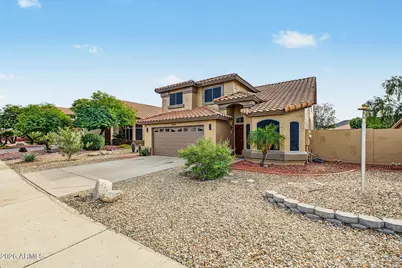 10866 S Dreamy Drive, Goodyear, AZ 85338 - Photo 5