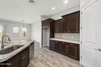 8604 S 16th Drive, Phoenix, AZ 85041 - Photo 15