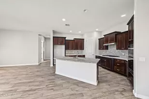 8604 S 16th Dr, Phoenix, AZ 85041 - Photo 13