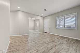 8604 S 16th Dr, Phoenix, AZ 85041 - Photo 5