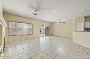 18505 N Villa Bella Dr, Surprise, AZ 85374 - Photo 11