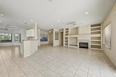 18505 N Villa Bella Drive, Surprise, AZ 85374 - Photo 9
