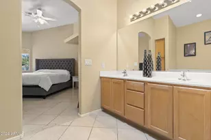 3243 E Maldonado Dr, Phoenix, AZ 85042 - Photo 17