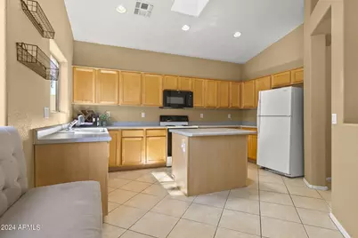 3243 E Maldonado Drive, Phoenix, AZ 85042 - Photo 13