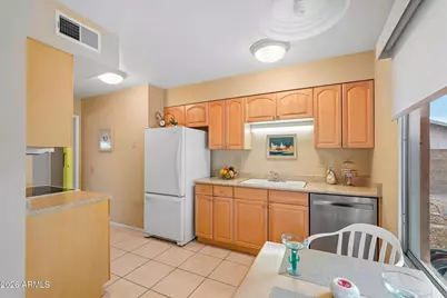 10405 W Ponderosa Circle, Sun City, AZ 85373 - Photo 13