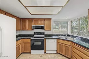 8180 E Del Caverna Dr, Scottsdale, AZ 85258 - Photo 11