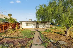 2801 N 29th Pl, Phoenix, AZ 85008 - Photo 1