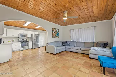 2801 N 29th Place, Phoenix, AZ 85008 - Photo 5