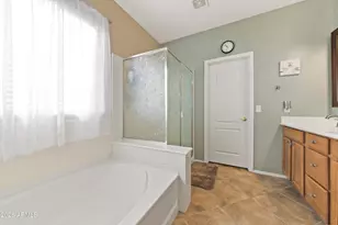 16896 W Bristol Ln, Surprise, AZ 85374 - Photo 23
