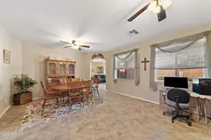 16896 W Bristol Ln, Surprise, AZ 85374 - Photo 7