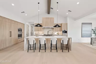 3405 N 47th Place, Phoenix, AZ 85018 - Photo 7