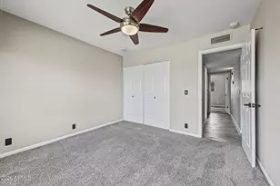 915 W Diamond Dr, Tempe, AZ 85283 - Photo 23
