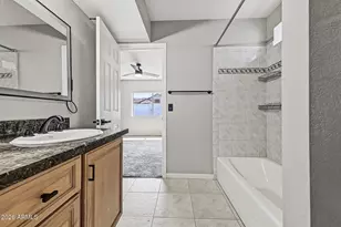 915 W Diamond Dr, Tempe, AZ 85283 - Photo 19