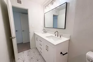 5526 N 5th Ln, Phoenix, AZ 85013 - Photo 21