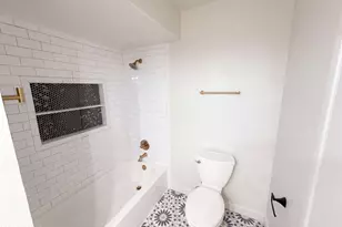 5526 N 5th Ln, Phoenix, AZ 85013 - Photo 13