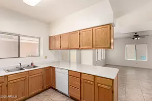 4133 W Kimberly Way, Glendale, AZ 85308 - Photo 5