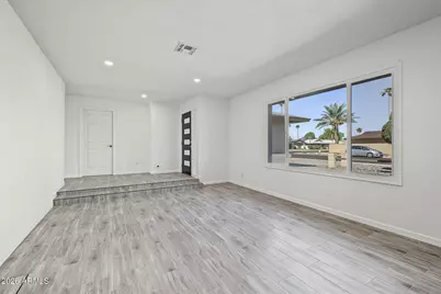 1097 E Carter Drive, Tempe, AZ 85282 - Photo 9