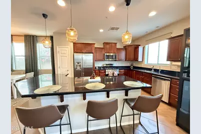 3272 E Meadowview Drive, Gilbert, AZ 85298 - Photo 3